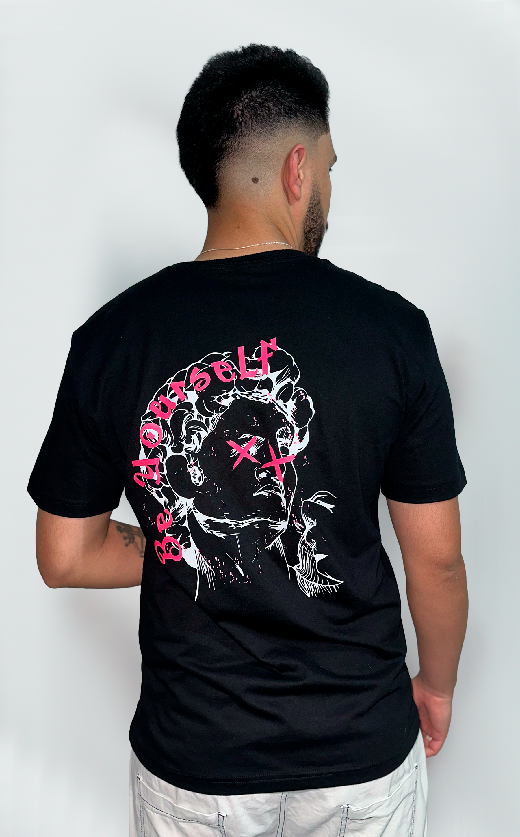 Camiseta Paint Preta