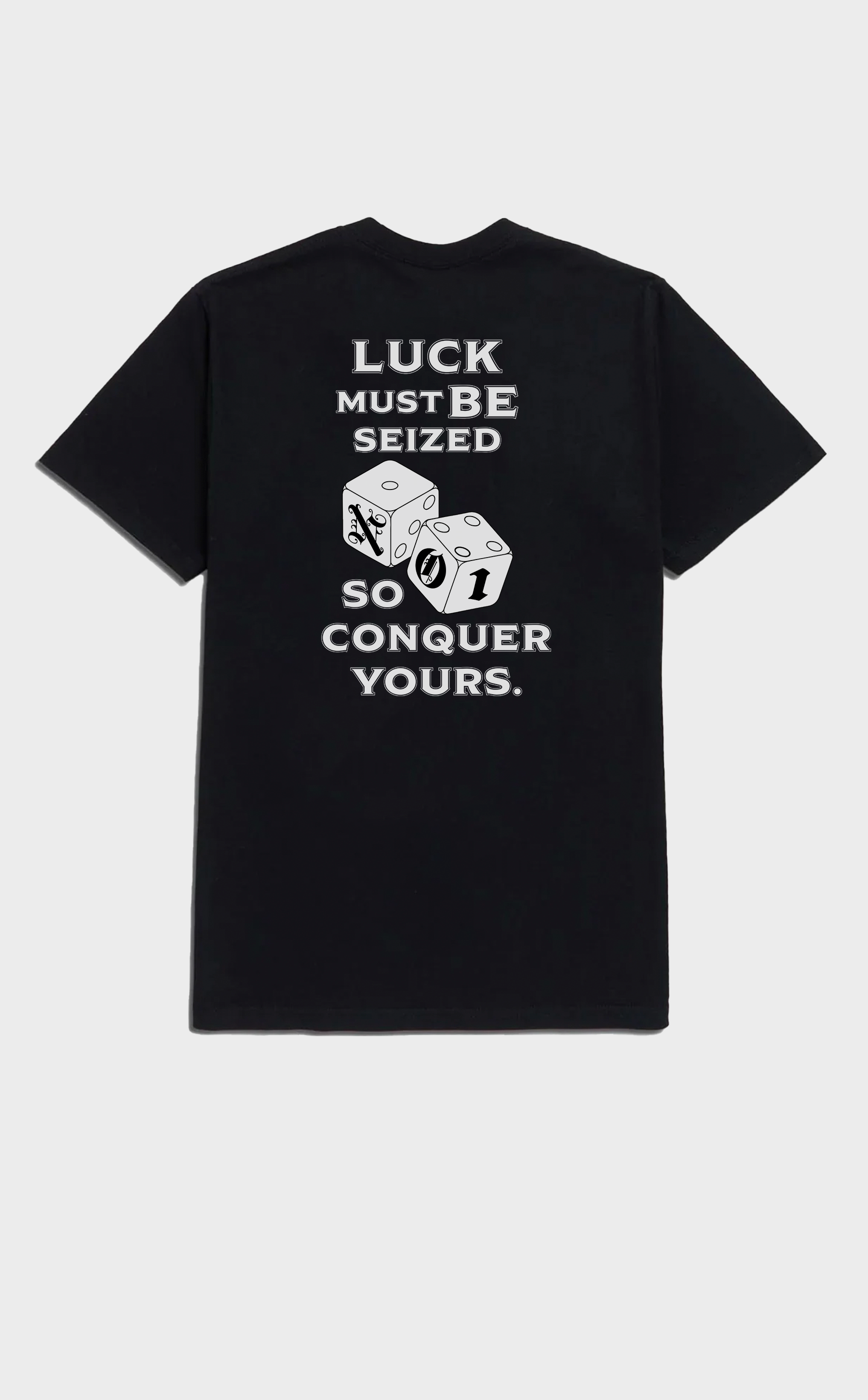 Camiseta Lucy Dice Preta